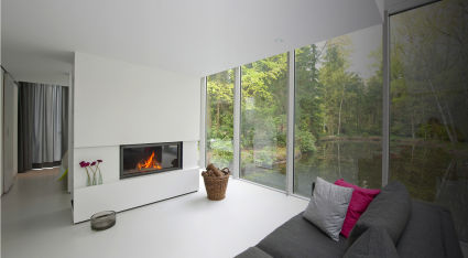 fireplace insert with retractable window 